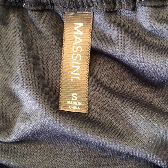 🌺Massini chiffon bell sleeve top🌺 - Picture 7 of 7